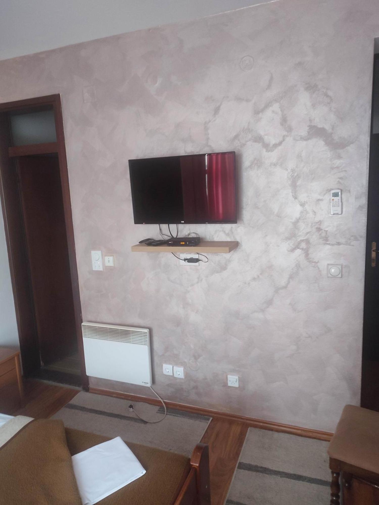 Pansion Kamin Bed & Breakfast Lukavica Екстериор снимка
